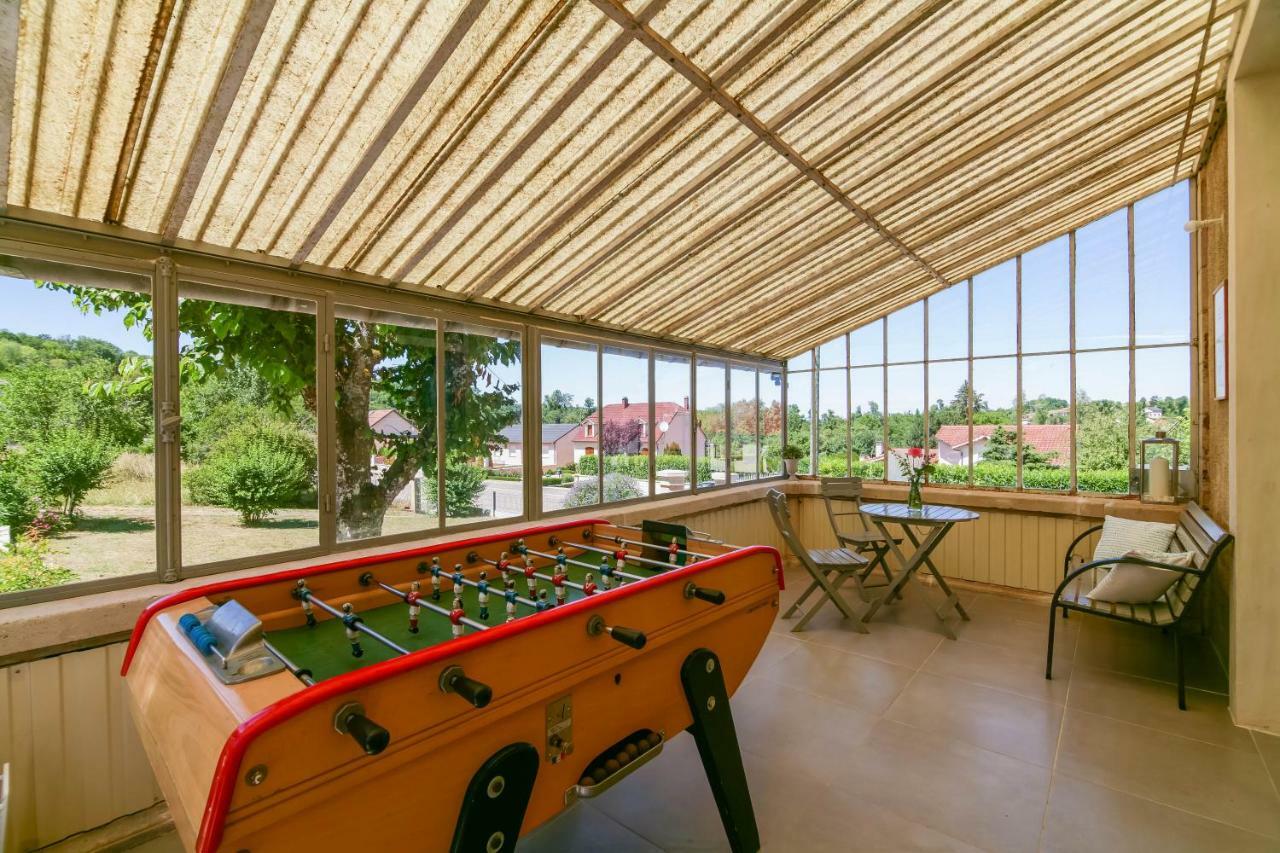 Maison Qui S'Y Frotte S'Y Pique Robert-Espagne Buitenkant foto